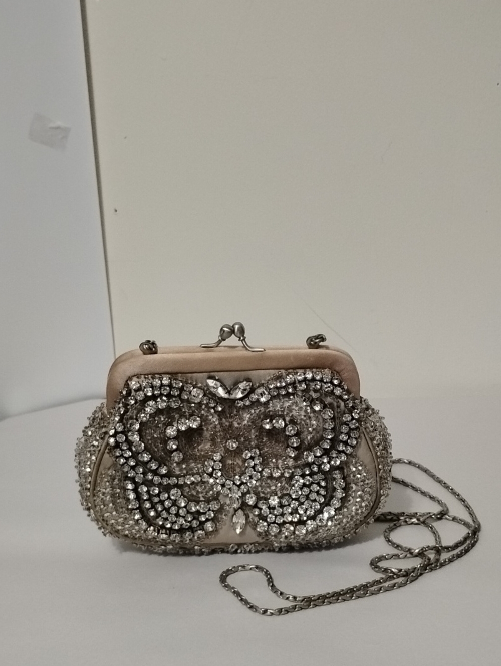 SANTI Hand-Beaded Crystal Embellished Ivory Evening Clutch with Chain Strap